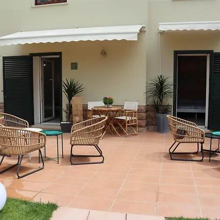 ゲストハウス Residencia Mediterrania *